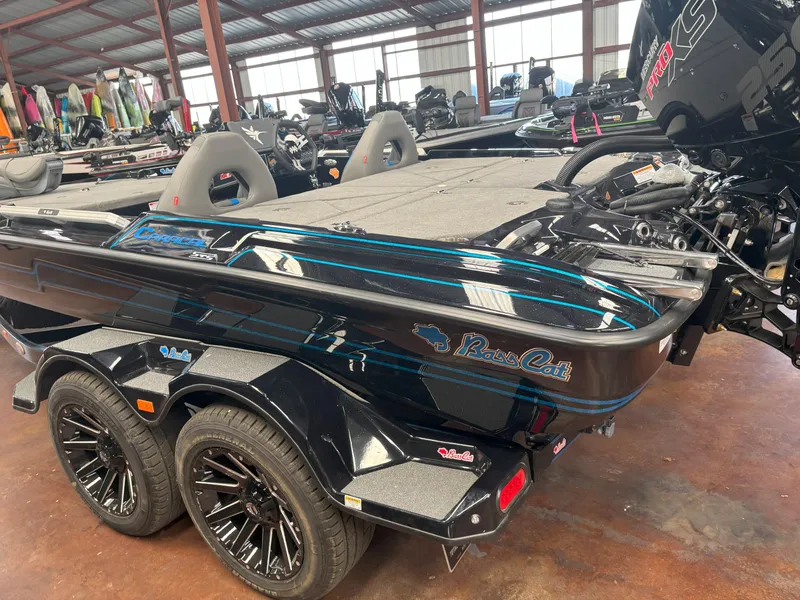 The Image of Bass Cat Caracal STS 2025 - 1