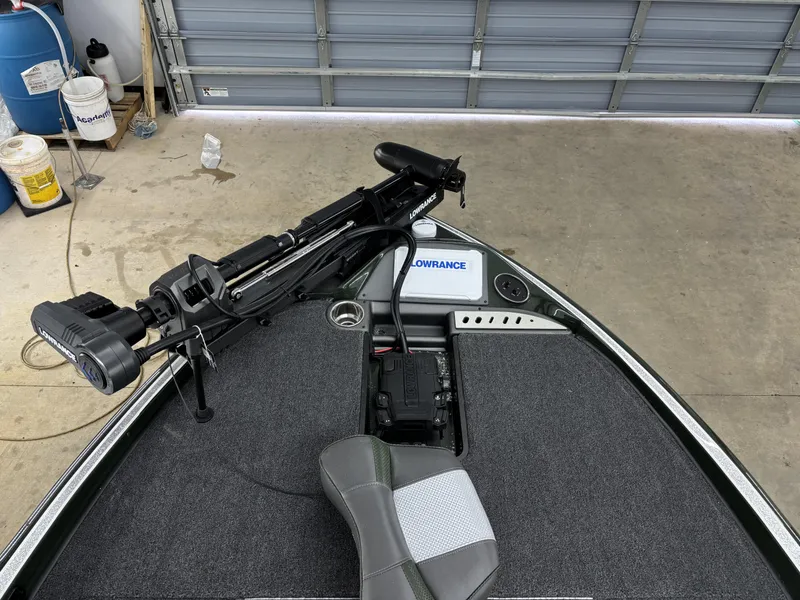 Slide: The Image of Triton TrX Patriot 19 2025 - 14