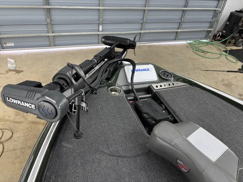 Slide: The Image of Triton TrX Patriot 19 2025 - 15