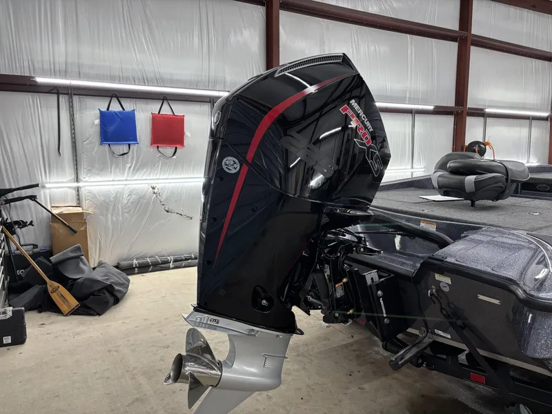 Slide: The Image of Triton TrX Patriot 19 2025 - 13