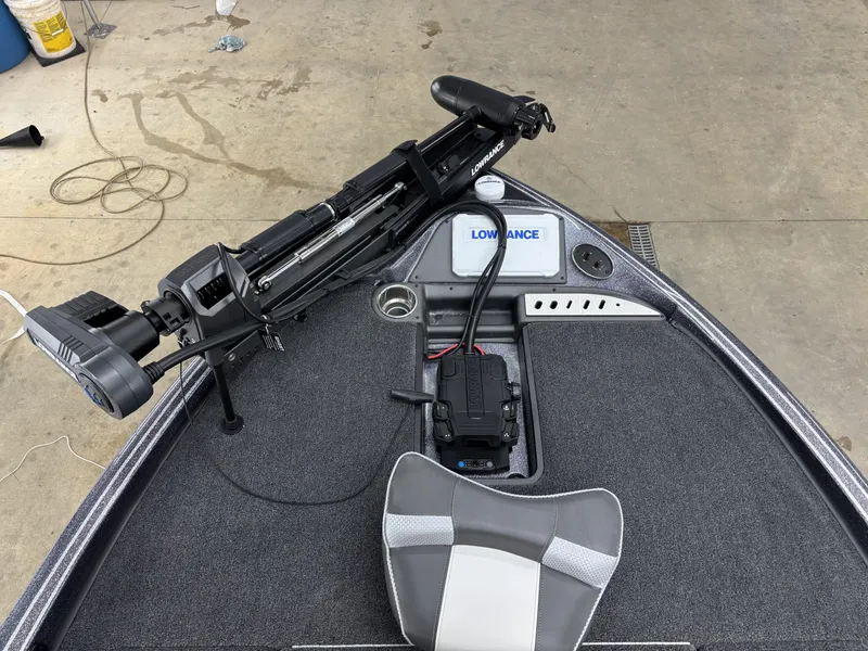 Slide: The Image of Triton TrX Patriot 19 2025 - 17