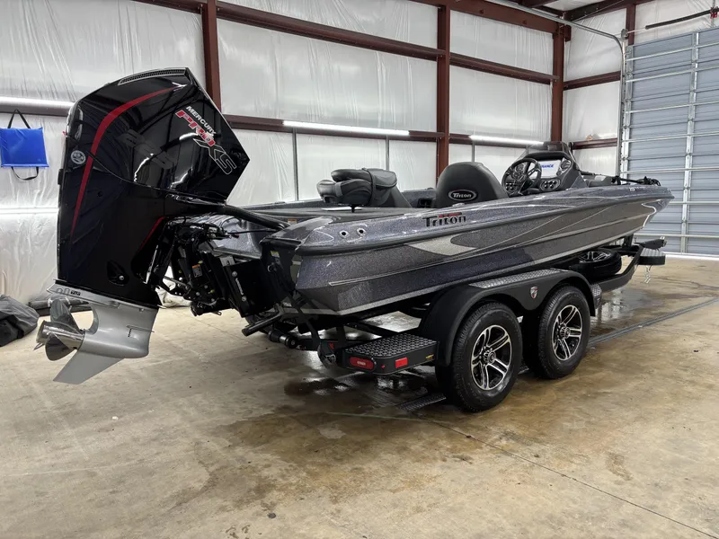 Slide: The Image of Triton TrX Patriot 19 2025 - 3