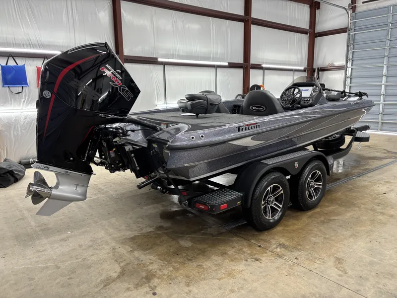 Slide: The Image of Triton TrX Patriot 19 2025 - 4