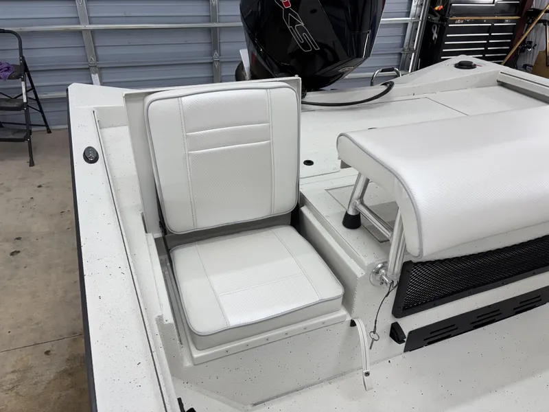 Slide: The Image of Ranger RB210 2025 - 42