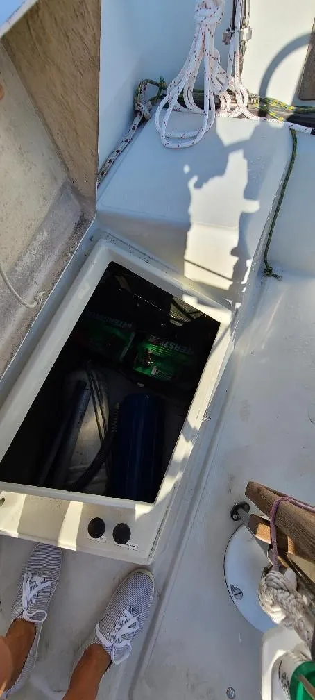 Slide: The Image of Pearson Triton 27 1984 - 14