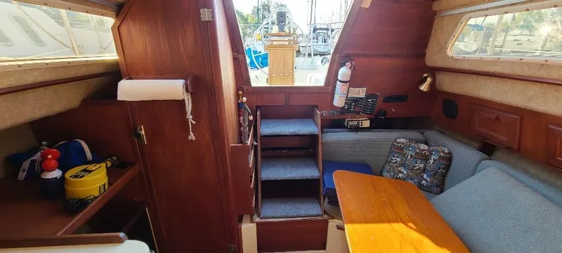 Slide: The Image of Pearson Triton 27 1984 - 30