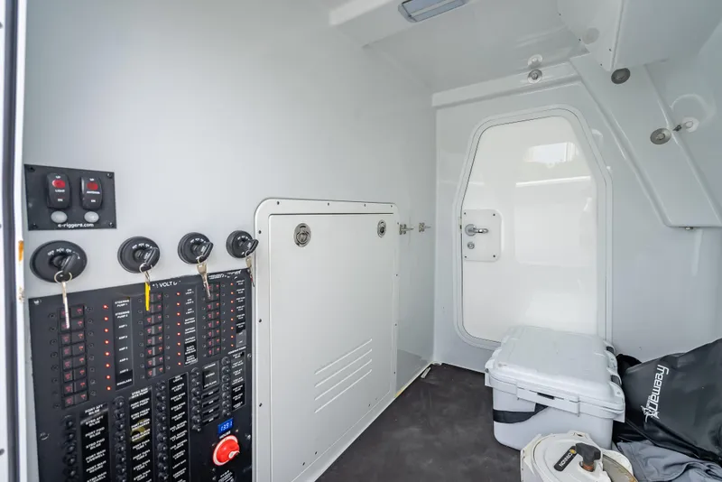 Slide: The Image of Freeman 43 2024 - 53