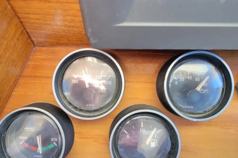 Slide: The Image of Hinckley Picnic Boat Classic 1999 - 54