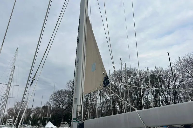 Slide: The Image of 1993 Beneteau Oceanis 400 - 38