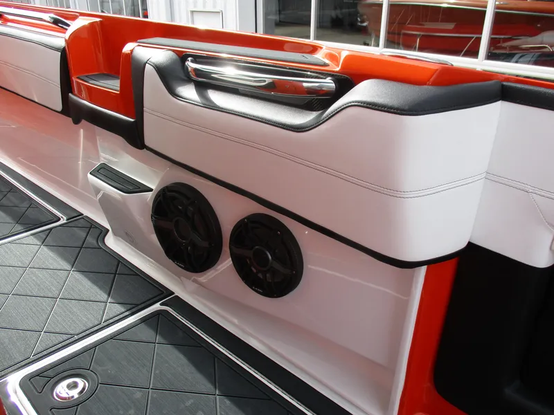 Slide: The Image of Nor-Tech 450 Sport Center Console 2023 - 54