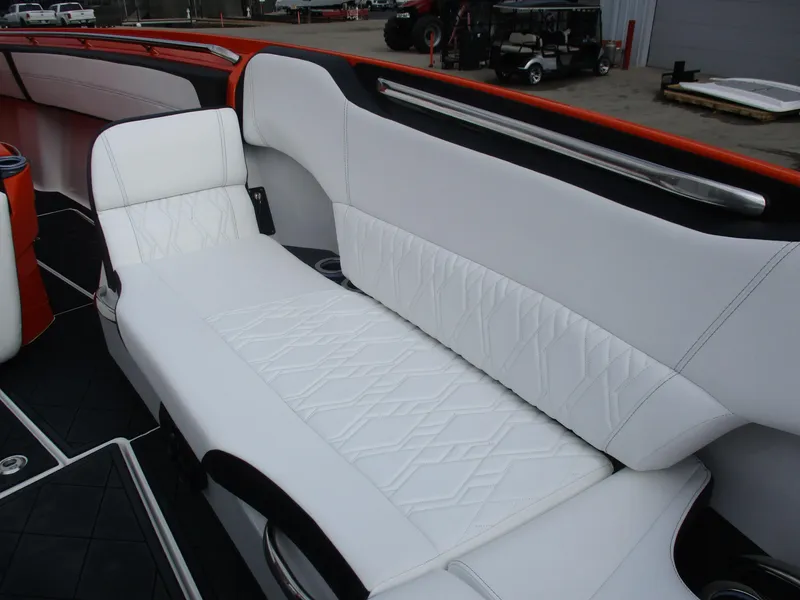 Slide: The Image of Nor-Tech 450 Sport Center Console 2023 - 60