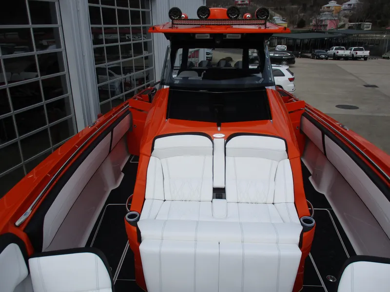 Slide: The Image of Nor-Tech 450 Sport Center Console 2023 - 63