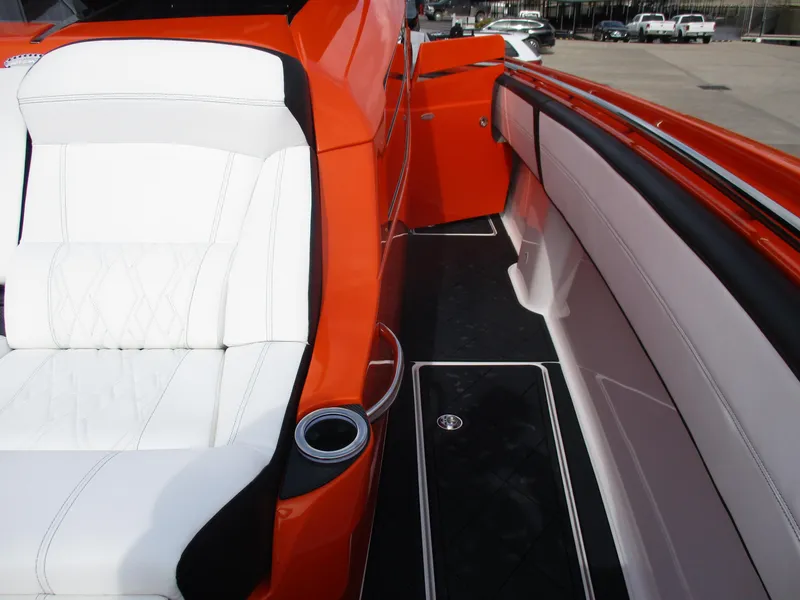 Slide: The Image of Nor-Tech 450 Sport Center Console 2023 - 67