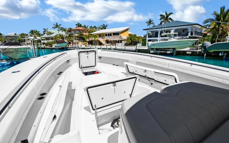 Slide: The Image of Regulator Marine 41 2018 - 26