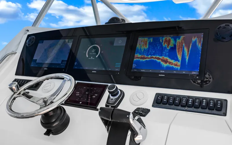 Slide: The Image of Regulator Marine 41 2018 - 38