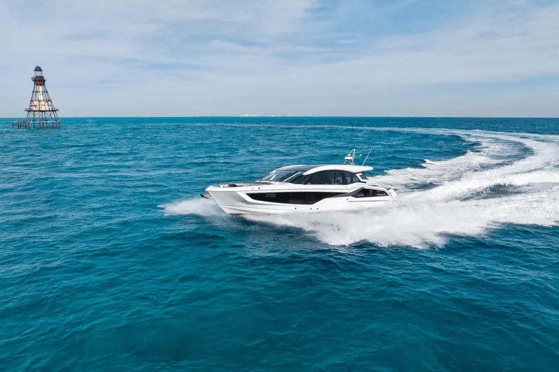 Slide: The Image of Galeon 435 GTO 2025 - 2