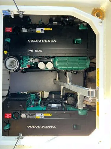 Slide: The Image of Prestige 460S 2019 - 97