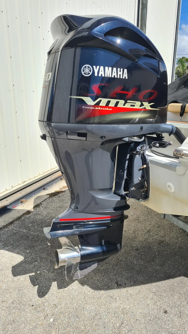 Slide: The Image of Yamaha VMAX outboard motor on 2018 Crownline Eclipse E24 XS boat. - 25