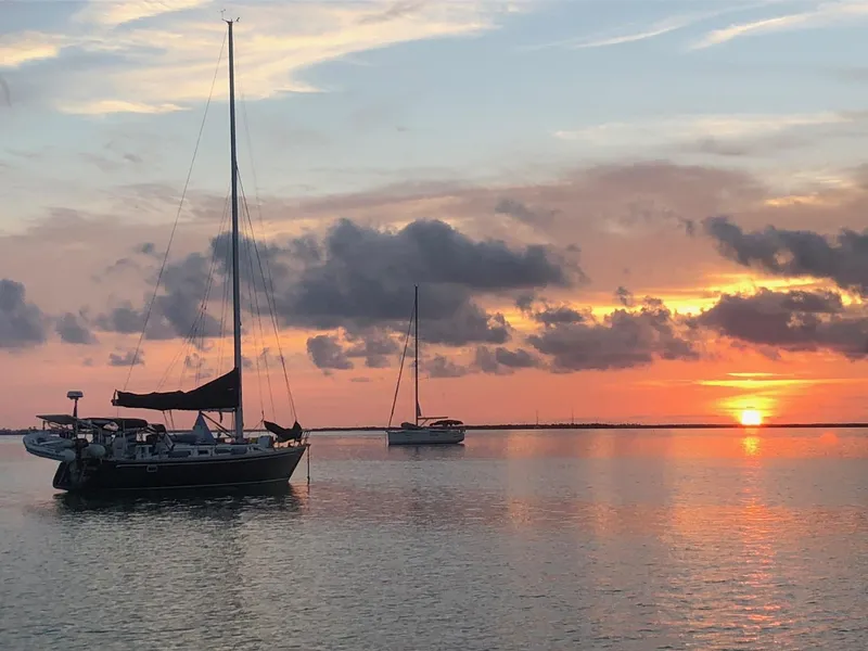 Slide: The Image of Freedom F-38 1991 - 104