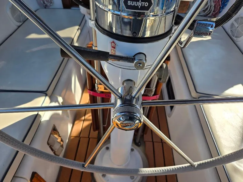 Slide: The Image of Freedom F-38 1991 - 80