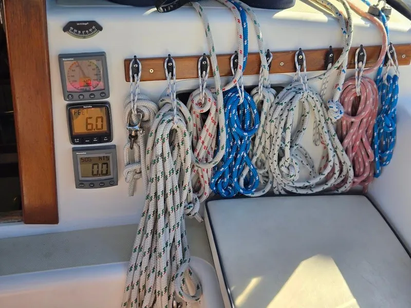 Slide: The Image of Freedom F-38 1991 - 82