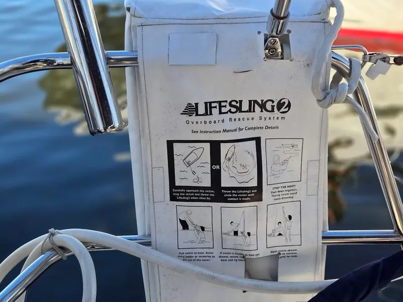 Slide: The Image of Freedom F-38 1991 - 84