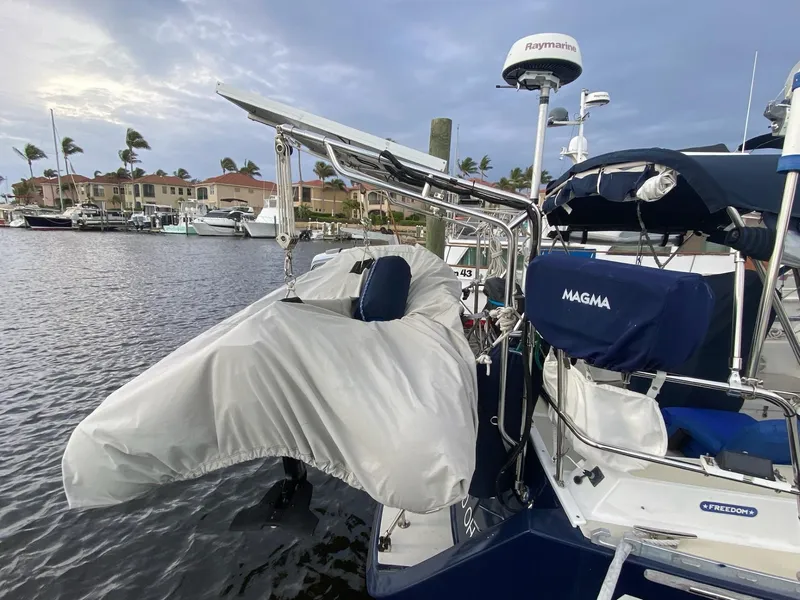 Slide: The Image of Freedom F-38 1991 - 86