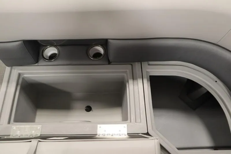 Slide: The Image of Interior of 2025 Bentley Pontoons 200 CRUISE with cup holders and storage compartments. - 16