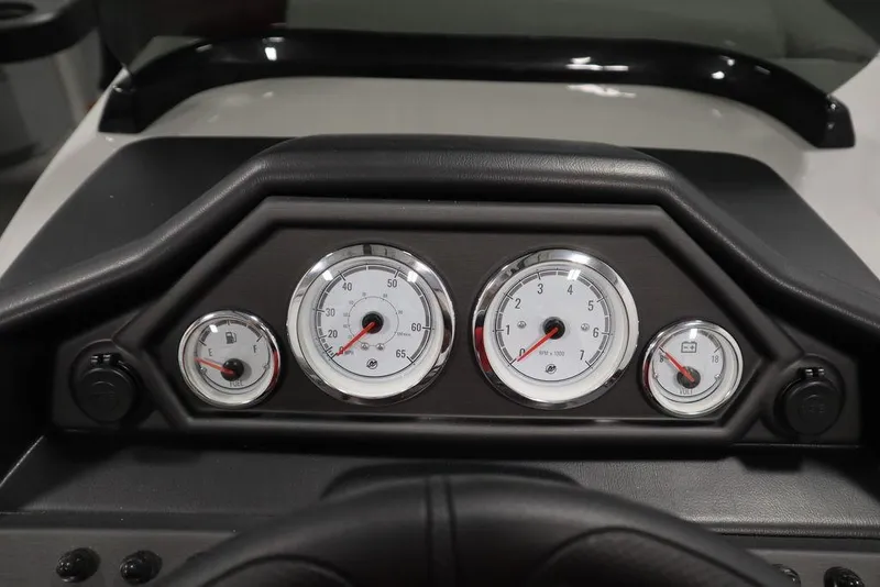 Slide: The Image of Dashboard of 2025 Bentley Pontoons 200 CRUISE with gauges and controls. - 22