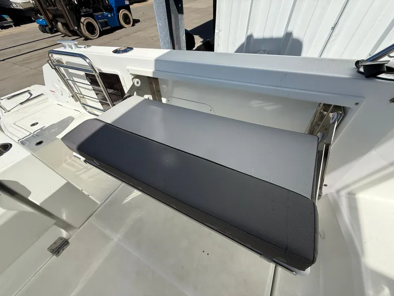 Slide: The Image of Jeanneau Leader 9.0 WA 2020 - 107