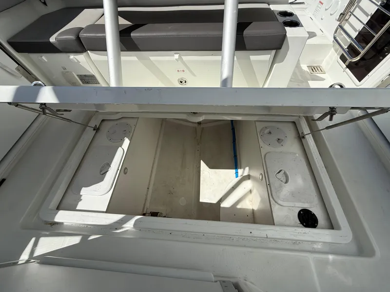 Slide: The Image of Jeanneau Leader 9.0 WA 2020 - 115