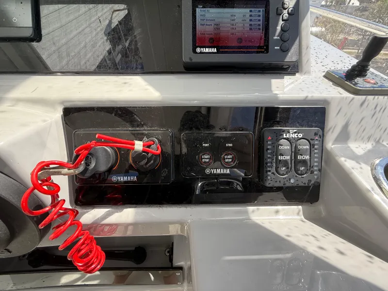 Slide: The Image of Jeanneau Leader 9.0 WA 2020 - 50