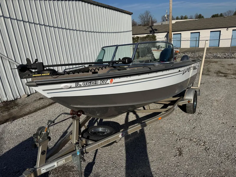 Slide: The Image of Lund 1800 Fisherman OB 2006 - 11