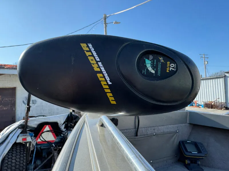 Slide: The Image of Lund 1800 Fisherman OB 2006 - 12