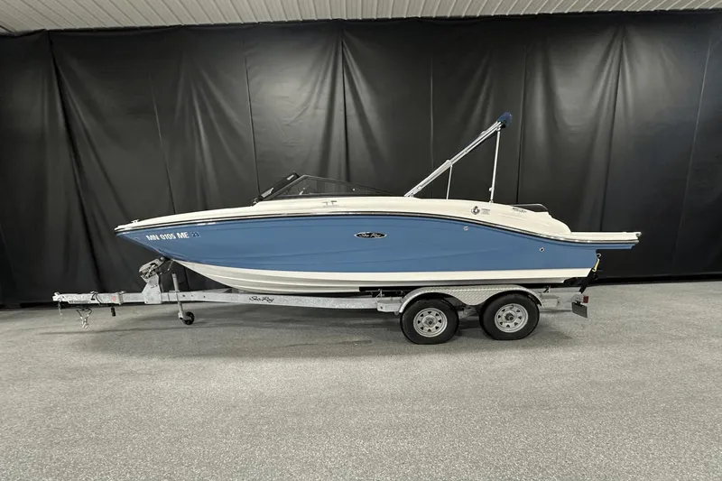 Slide: The Image of Sea Ray SPX 190 2021 - 0