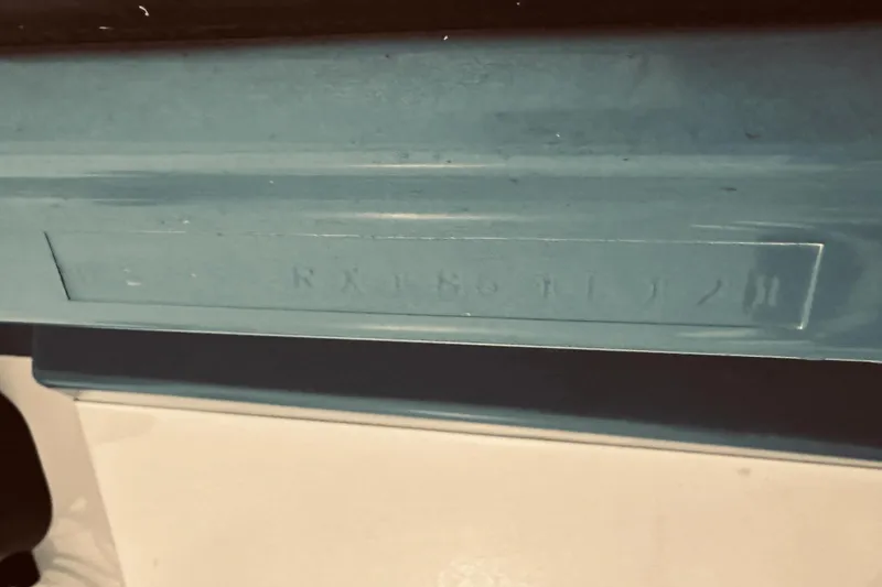 Slide: The Image of Sea Ray SPX 190 2021 - 11