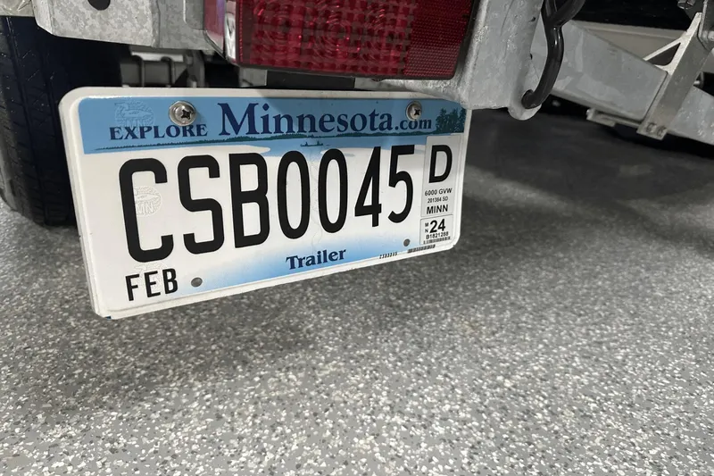 Slide: The Image of Sea Ray SPX 190 2021 - 9