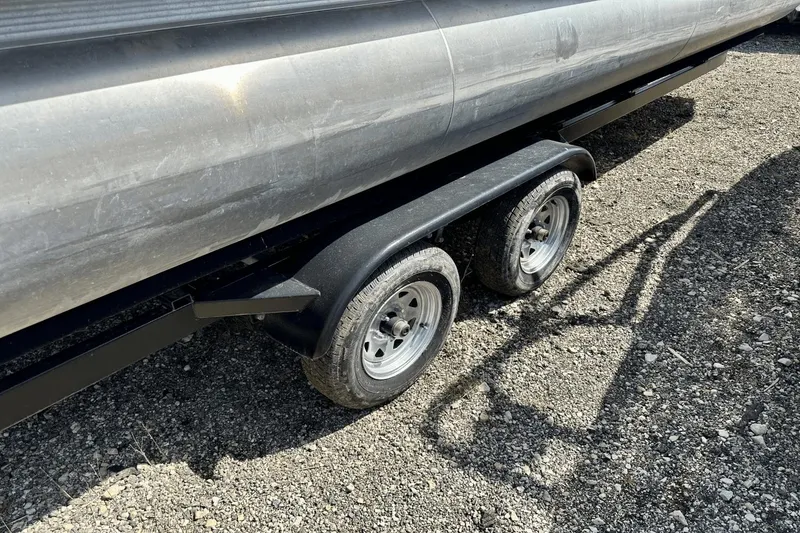 Slide: The Image of Tahoe cascade vrb 2022 - 38