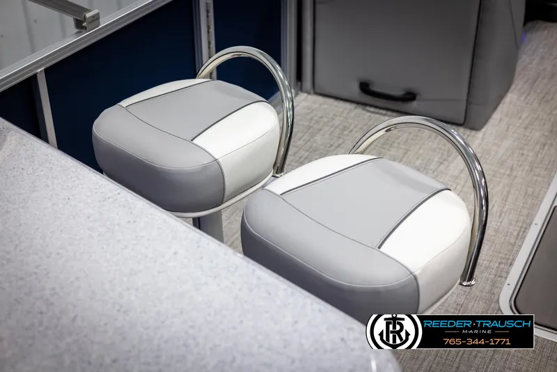 Slide: The Image of 2025 Avalon LSZ Entertainer boat interior with stylish seating and modern design. - 37