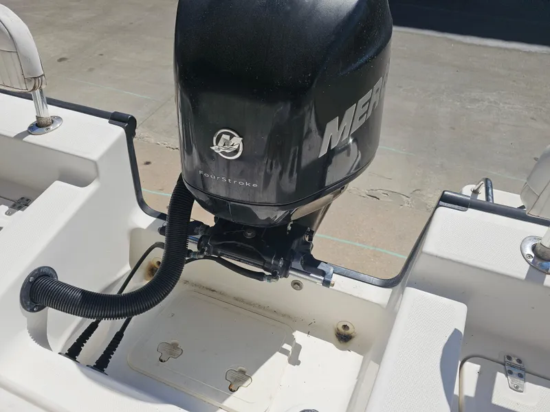 Slide: The Image of Boston Whaler 210 Montauk 2012 boat with Mercury FourStroke engine. - 34