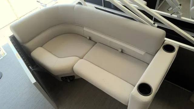 Slide: The Image of Godfrey Xperience 2086 SBX 2025 - 6