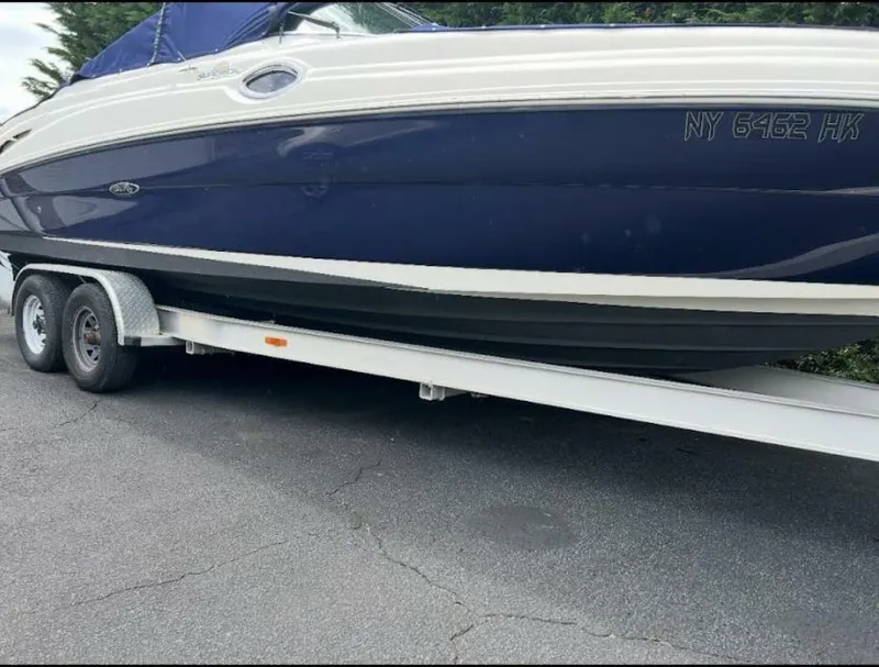 Slide: The Image of Sea Ray 270 Sundeck 2005 - 2