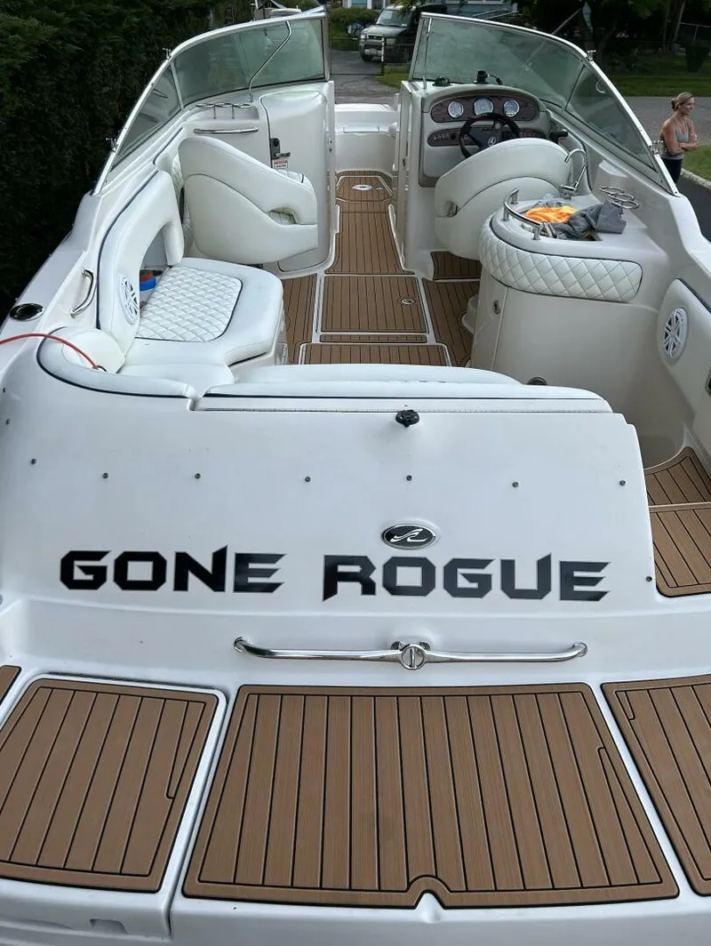 Slide: The Image of Sea Ray 270 Sundeck 2005 - 6