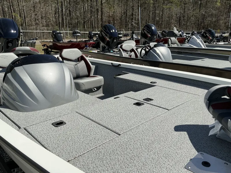 Slide: The Image of G3 Sportsman 1810 PFX 2025 - 6