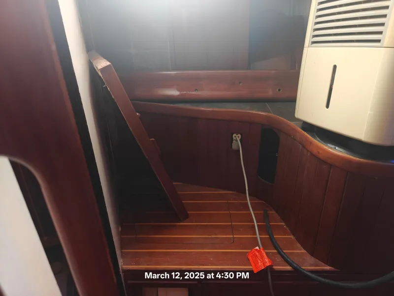 Slide: The Image of Hans Christian 34 1976 - 30