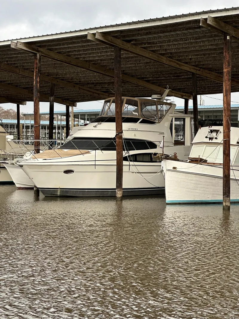 Slide: The Image of Carver Motoryacht 2004 - 1