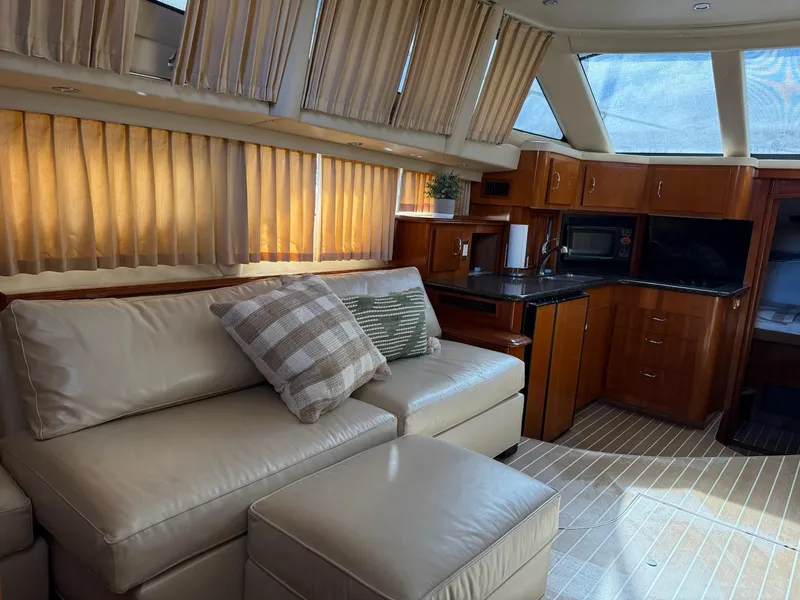 Slide: The Image of Carver Motoryacht 2004 - 18