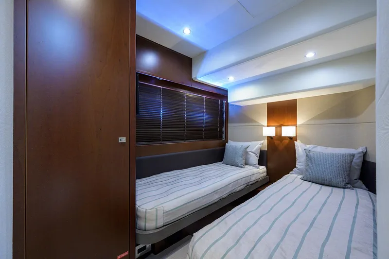 Slide: The Image of Princess V62 - - 17