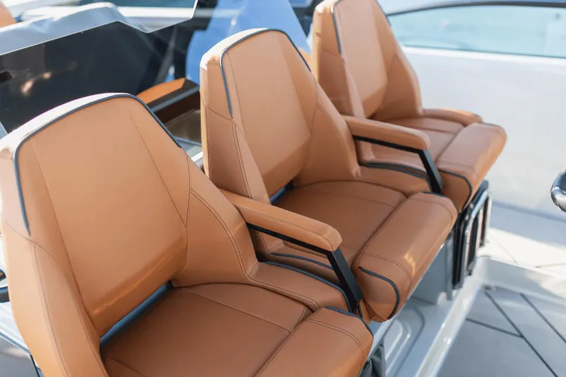 Slide: The Image of Saxdor 320 GTO 2025 - 132