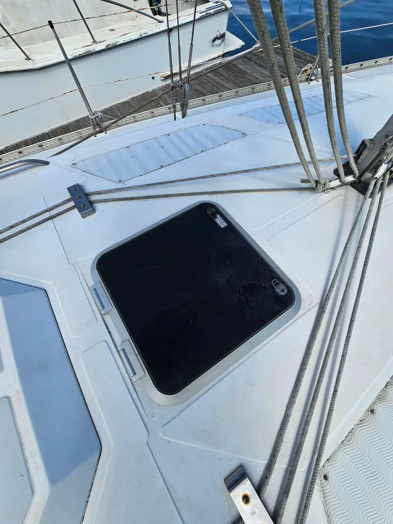 Slide: The Image of Deck of a 1988 Hunter Legend 35 sailboat. - 12